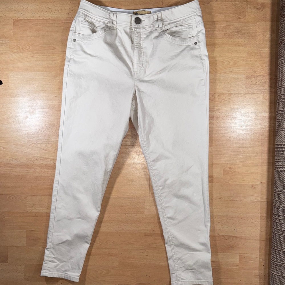 Democracy Women's Cream Jeans